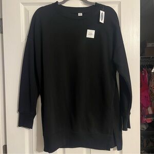 Black Long Sleeve Sweatshirt